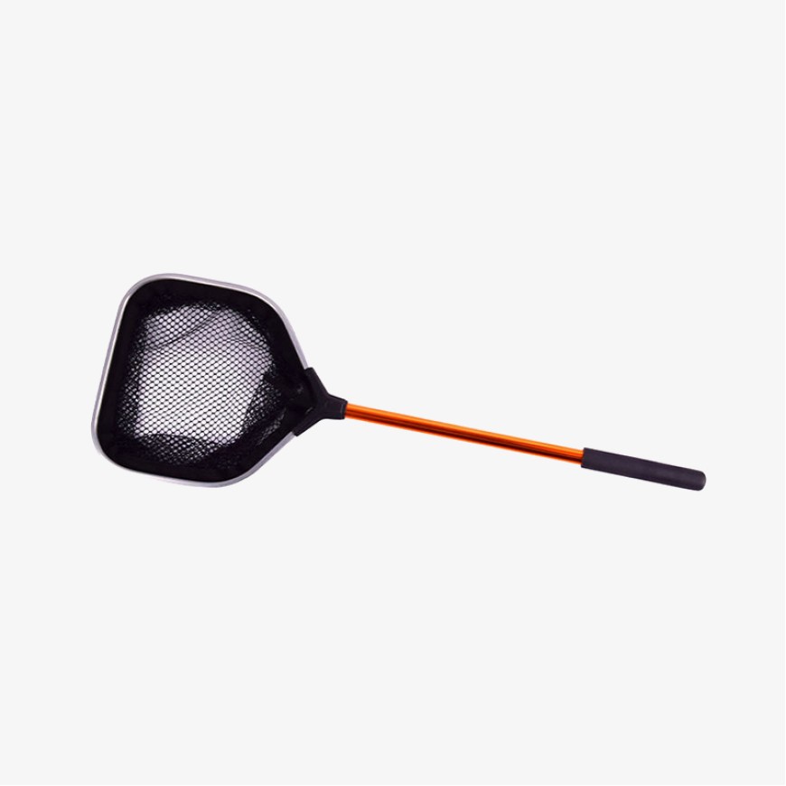 Thickened metal alloy pole landing net
