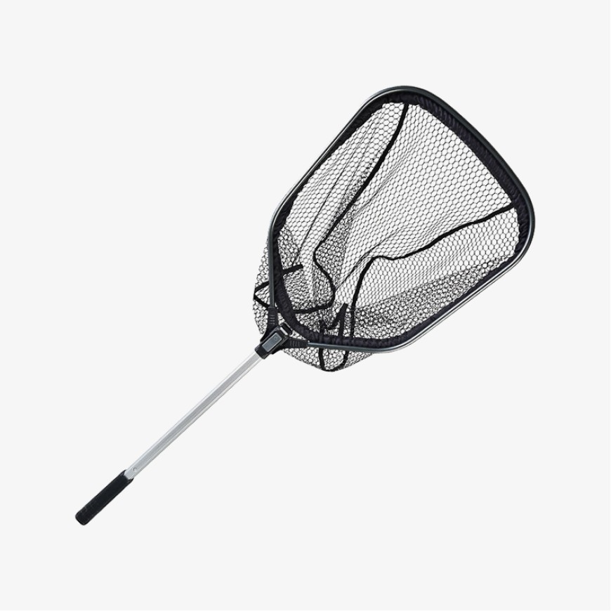 Portable short retractable landing net