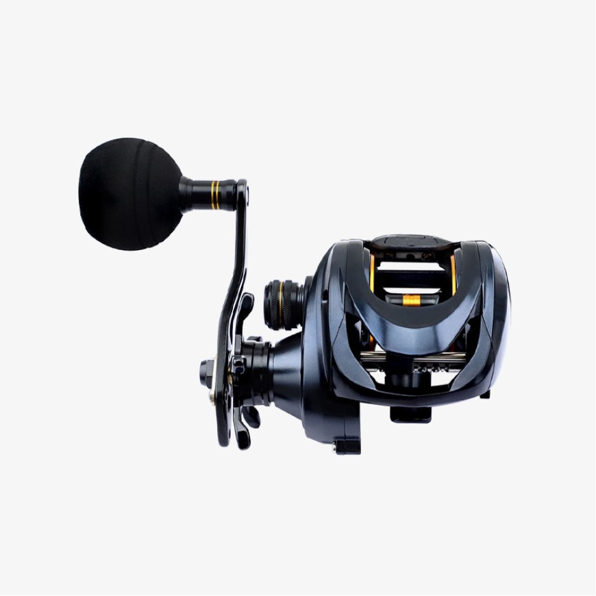 Large bait casting low profile fishing reel