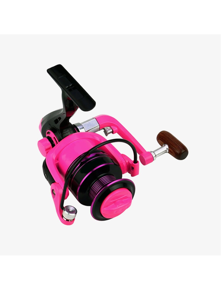 Lightweight smooth metal fishing reel